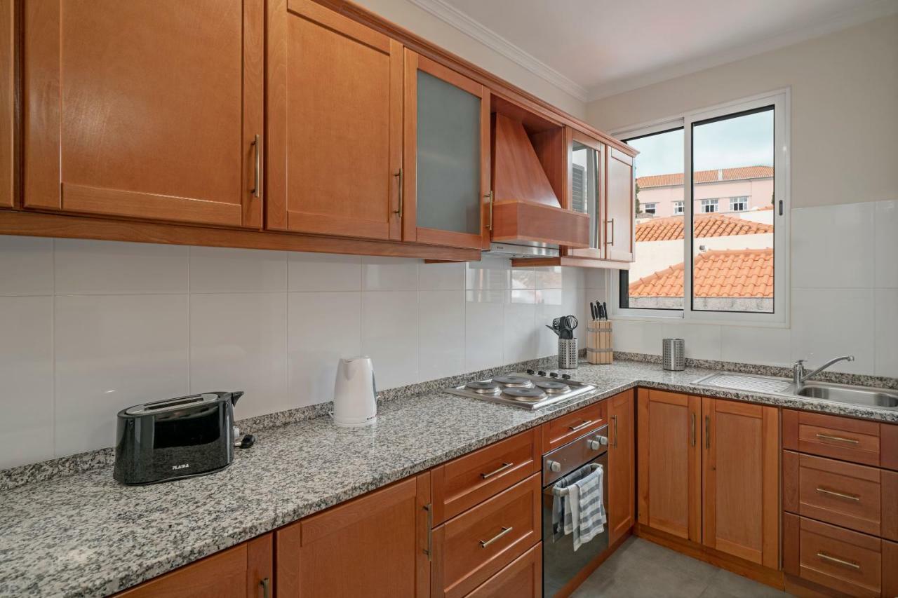 Ourmadeira - Taberna Apartments, Old Town Funchal  Bagian luar foto
